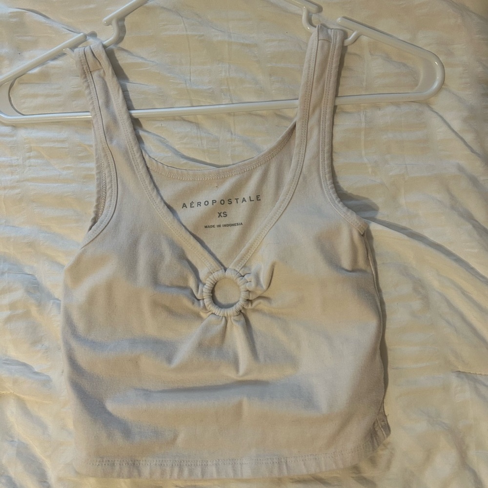 white aeropostale tank top